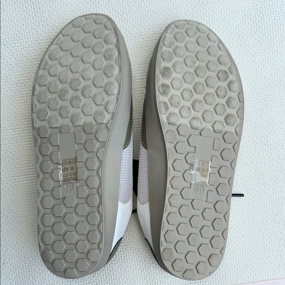 ShuShop Polly Glitter Slip on  Sneakers Fashion-Forward Design size 8.5 - Picture 9 of 12